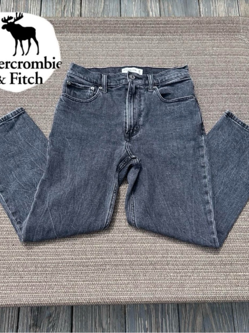 Abercrombie & Fitch The Mom High Rise Gray Jeans 26 2S